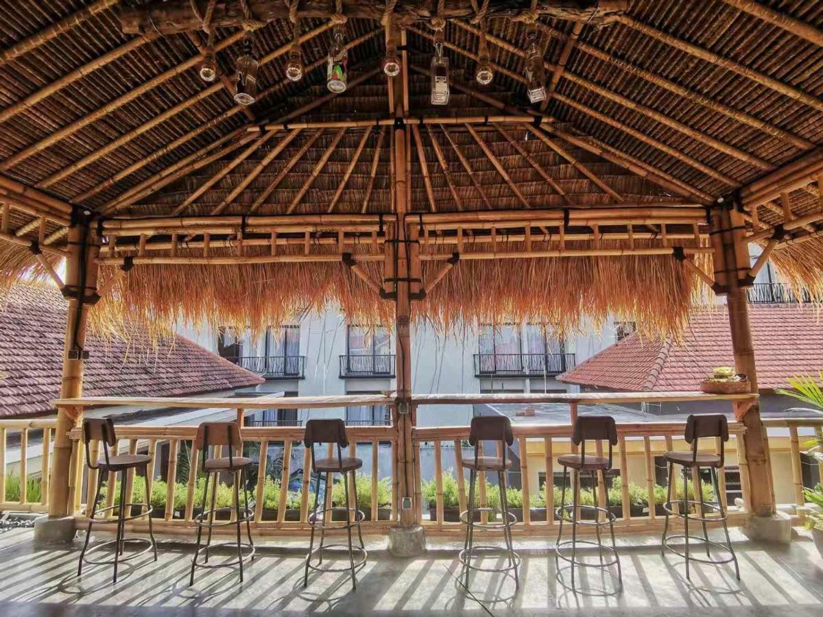 Nuka Beach Inn Kuta  Luaran gambar