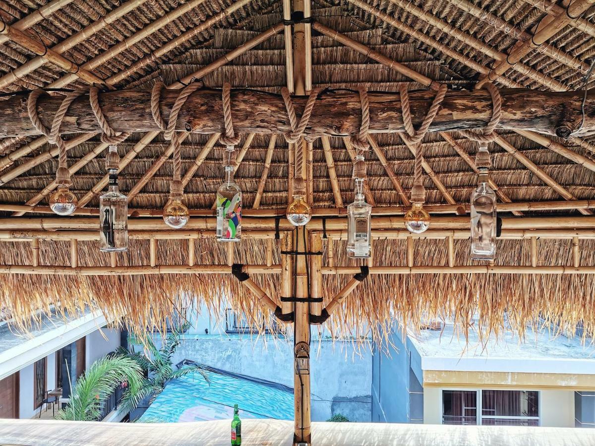 Nuka Beach Inn Kuta  Luaran gambar